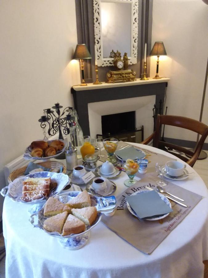Montismaurelli Bed and Breakfast Montmoreau Εξωτερικό φωτογραφία