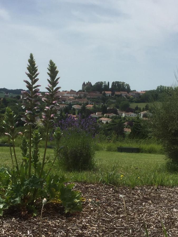 Montismaurelli Bed and Breakfast Montmoreau Εξωτερικό φωτογραφία