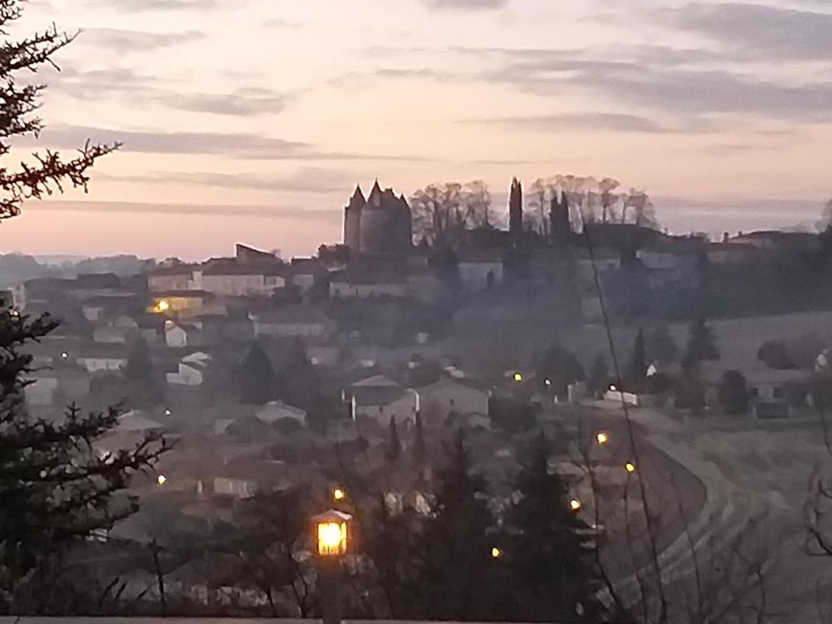 Montismaurelli Bed and Breakfast Montmoreau Εξωτερικό φωτογραφία
