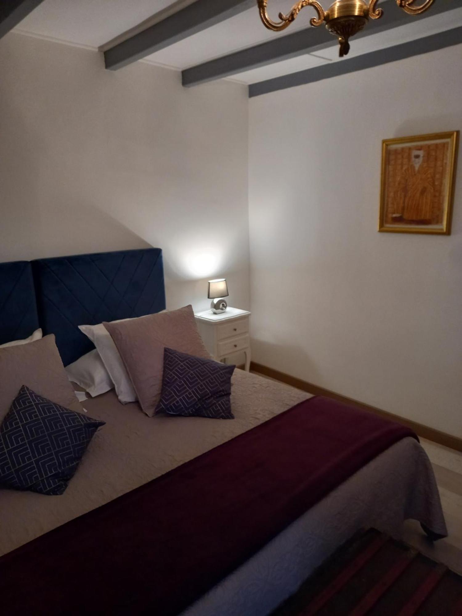 Montismaurelli Bed and Breakfast Montmoreau Εξωτερικό φωτογραφία